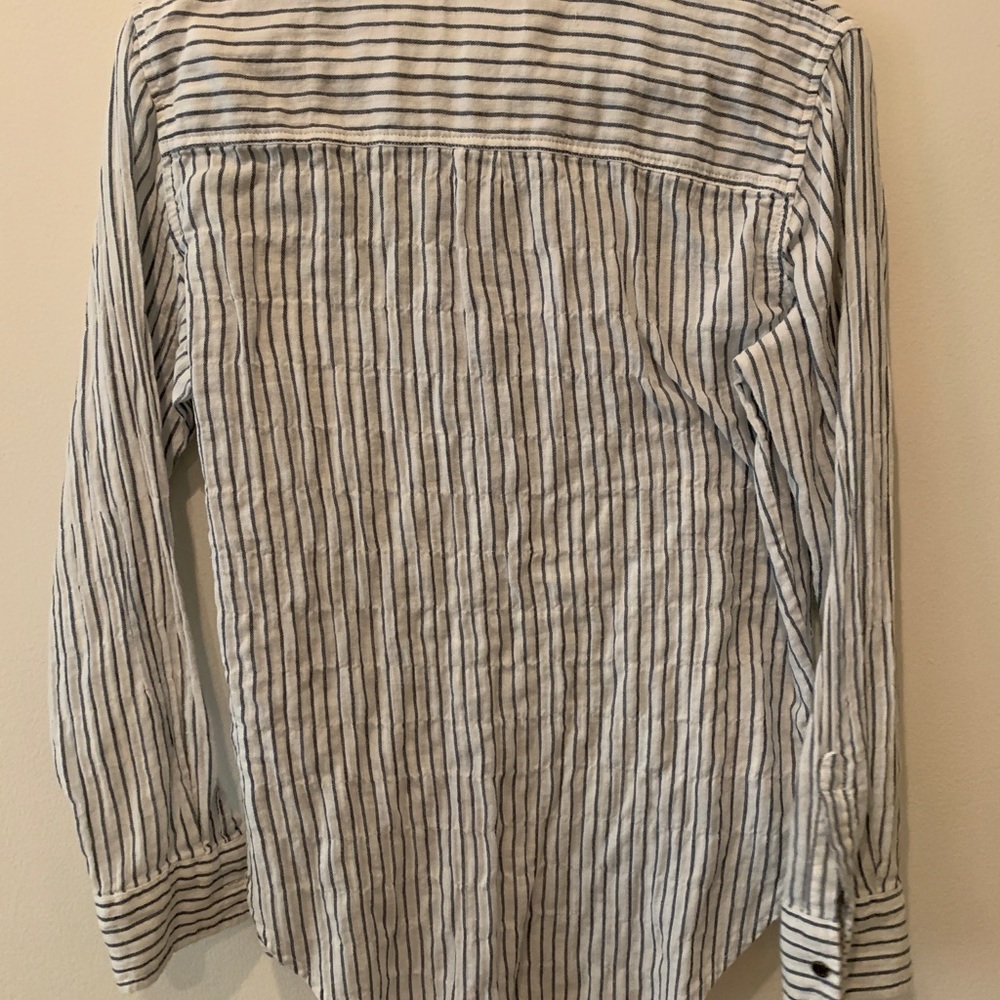 Universal Thread Button Down - Picture 5 of 5